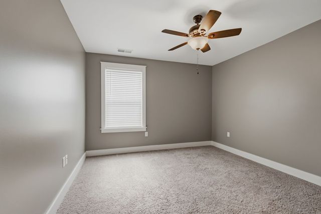 5409 Pointer Pl, Murfreesboro, TN 37129