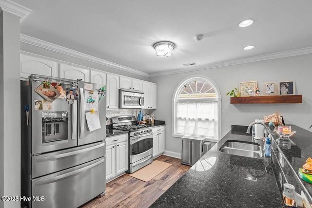 912 Morganser Drive, Swansboro, NC 28584