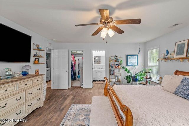 912 Morganser Drive, Swansboro, NC 28584