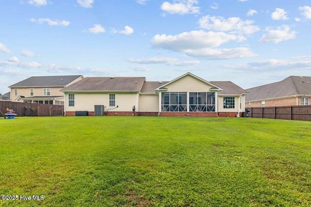 912 Morganser Drive, Swansboro, NC 28584