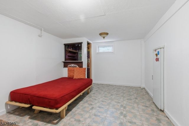 238 Bradford Ave, Linden City, NJ 07036