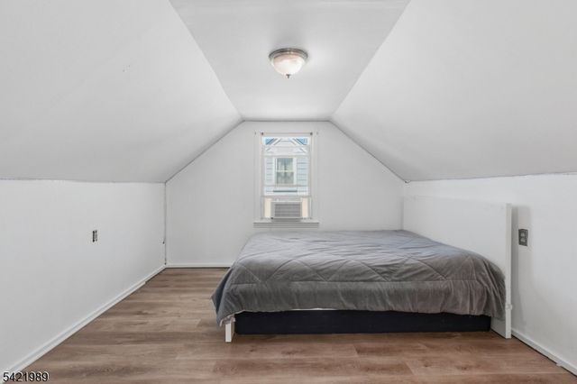 238 Bradford Ave, Linden City, NJ 07036
