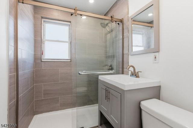 238 Bradford Ave, Linden City, NJ 07036
