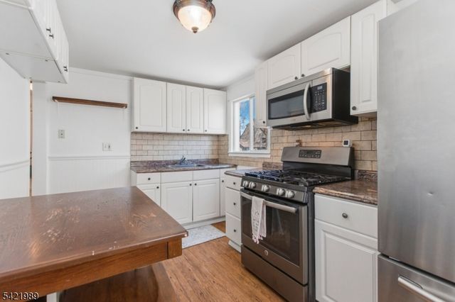 238 Bradford Ave, Linden City, NJ 07036