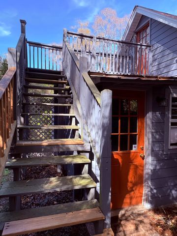 102 S Palmetto Street, Summerville, SC 29483