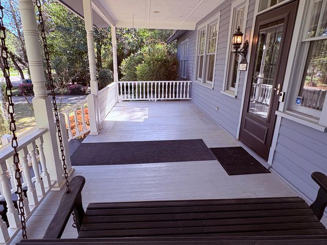 102 S Palmetto Street, Summerville, SC 29483