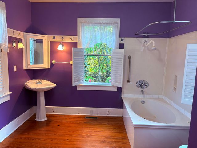 102 S Palmetto Street, Summerville, SC 29483