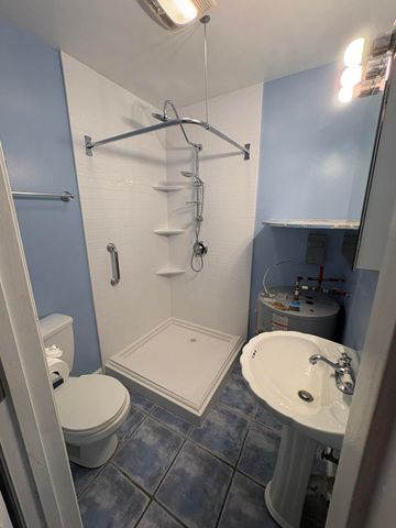 102 S Palmetto Street, Summerville, SC 29483