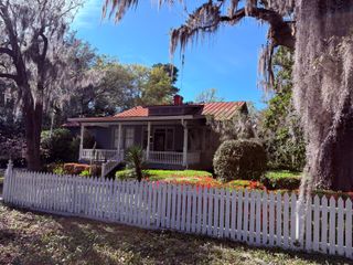 102 S Palmetto Street, Summerville, SC 29483