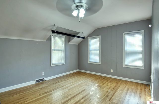 3414 N 49 Street, Omaha, NE 68104