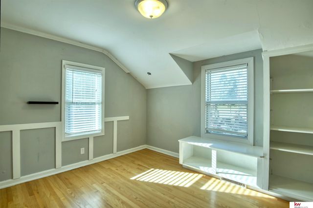 3414 N 49 Street, Omaha, NE 68104