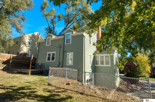 3414 N 49 Street, Omaha, NE 68104