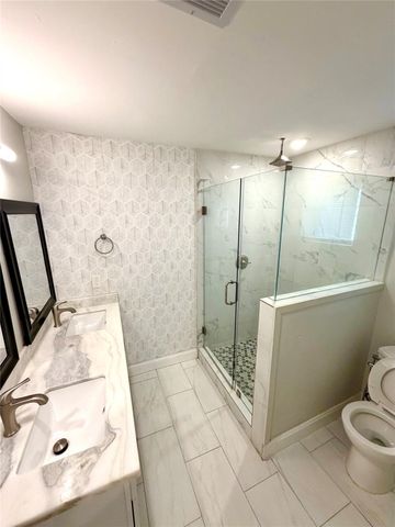 1925 Pech Road, Houston, TX 77055