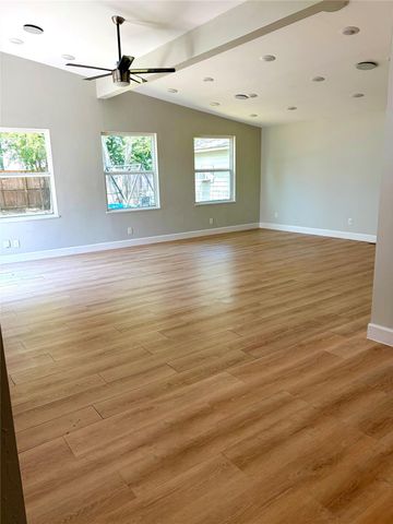 1925 Pech Road, Houston, TX 77055