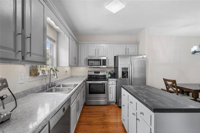 1521 Ashton Woods Way, Dalton, GA 30720