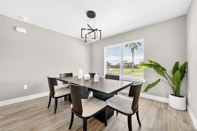 2008 NW 24th PL, Cape Coral, FL 33993