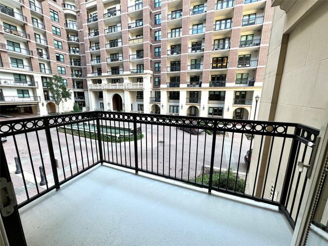 2303 Mid St Lane 108, Houston, TX 77027