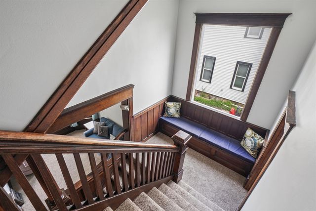2410 College Street, Cedar Falls, IA 50613