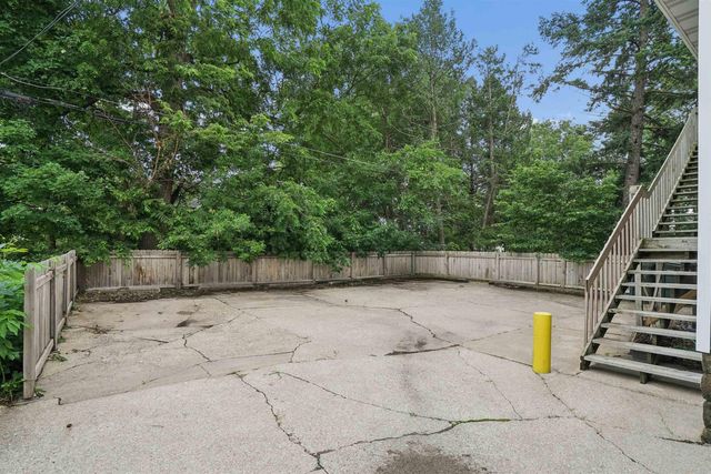 2410 College Street, Cedar Falls, IA 50613