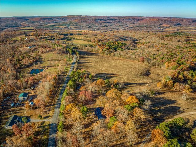 5497 SOUTH MOUNTAIN Road, Marshall, AR 72650