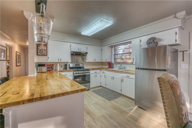5497 SOUTH MOUNTAIN Road, Marshall, AR 72650