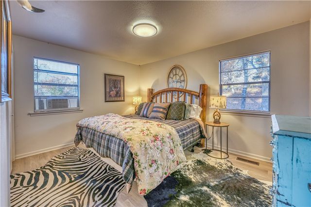 5497 SOUTH MOUNTAIN Road, Marshall, AR 72650