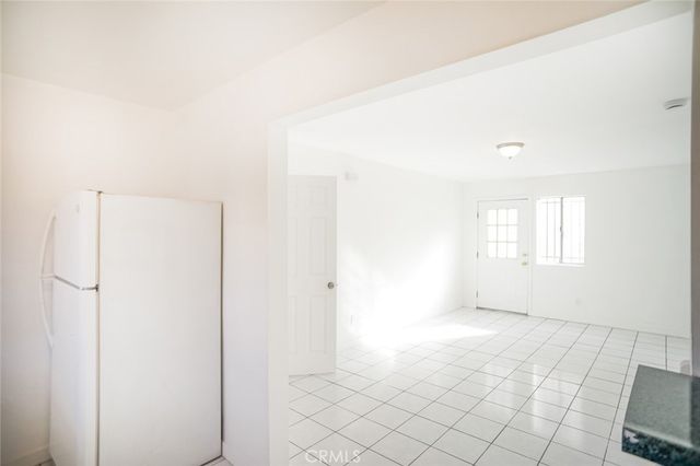 947 S Sunol Drive, Los Angeles, CA 90023