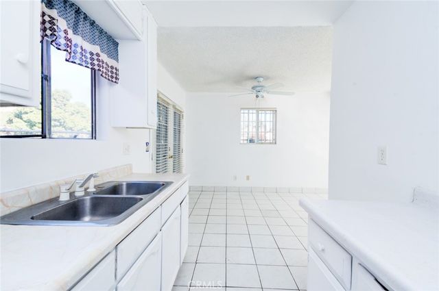 947 S Sunol Drive, Los Angeles, CA 90023