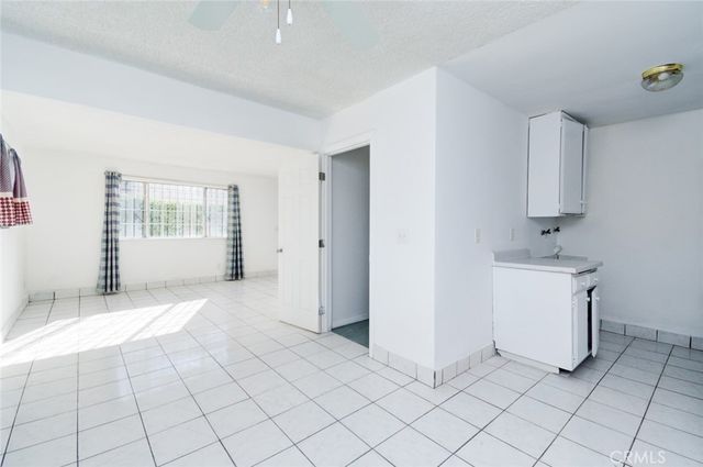 947 S Sunol Drive, Los Angeles, CA 90023