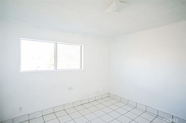 947 S Sunol Drive, Los Angeles, CA 90023