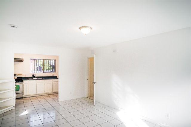 947 S Sunol Drive, Los Angeles, CA 90023