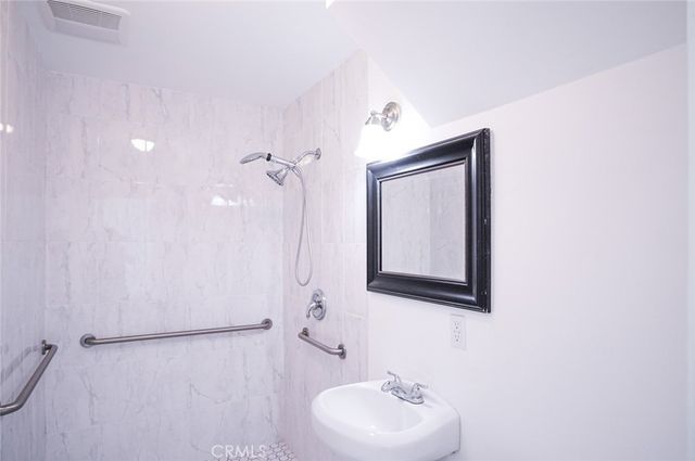 947 S Sunol Drive, Los Angeles, CA 90023