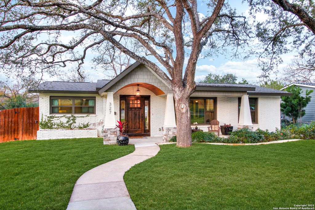 327 BURNSIDE DR, San Antonio, TX 78209
