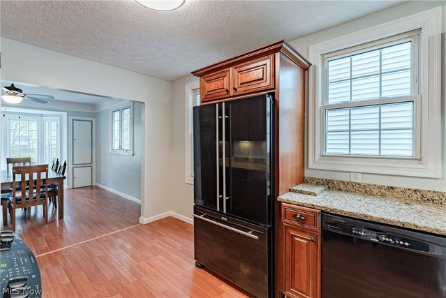16724 Scottsdale Boulevard, Shaker Heights, OH 44120