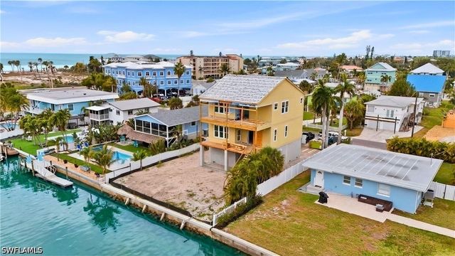 140 Bahia VIA, Fort Myers Beach, FL 33931