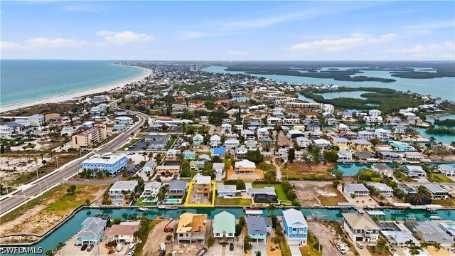 140 Bahia VIA, Fort Myers Beach, FL 33931