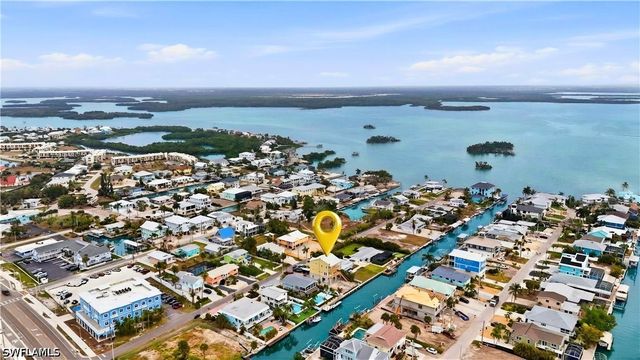 140 Bahia VIA, Fort Myers Beach, FL 33931