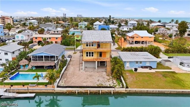 140 Bahia VIA, Fort Myers Beach, FL 33931