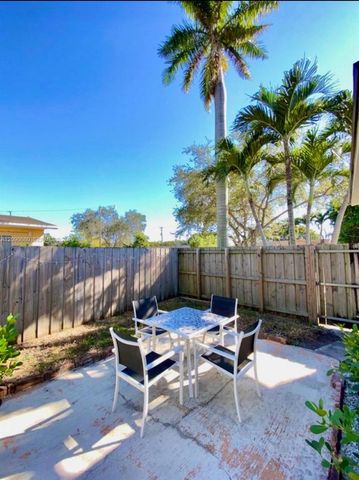 687 SW 113th Avenue,miami 687, Miami, FL 33174