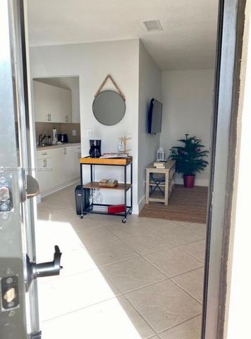 687 SW 113th Avenue,miami 687, Miami, FL 33174