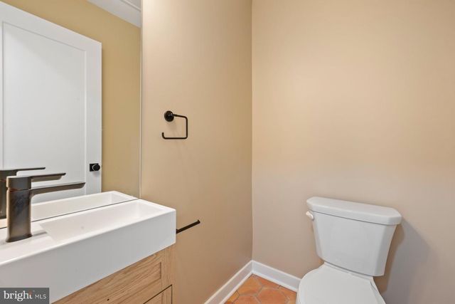 13132 MANOR DR, Mt Airy, MD 21771
