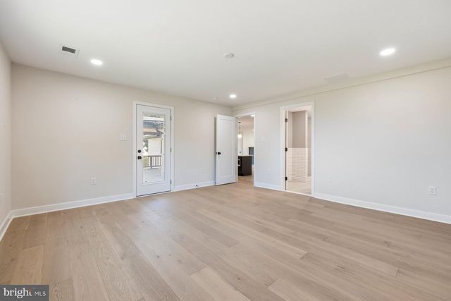 13132 MANOR DR, Mt Airy, MD 21771
