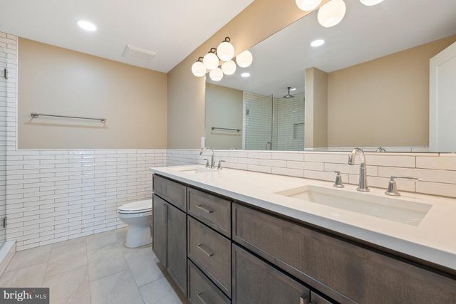 13132 MANOR DR, Mt Airy, MD 21771