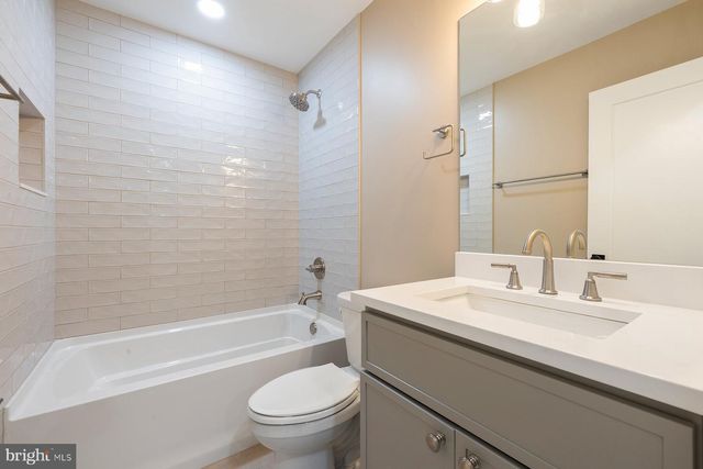 13132 MANOR DR, Mt Airy, MD 21771