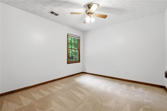 10870 Shallowford Road, Roswell, GA 30075