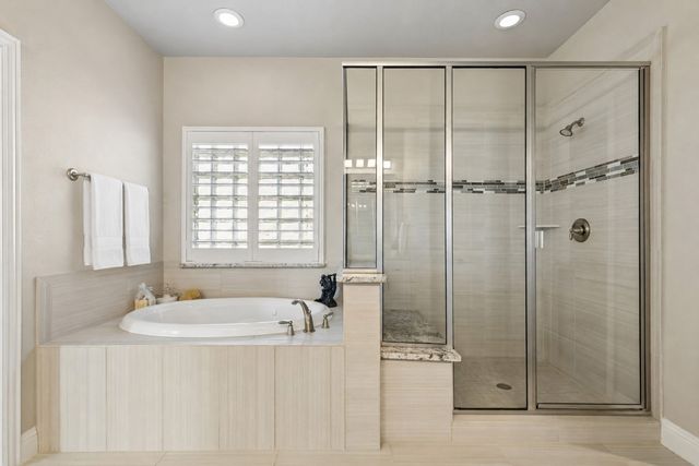 2232 Royal Crescent Drive N, Flower Mound, TX 75028