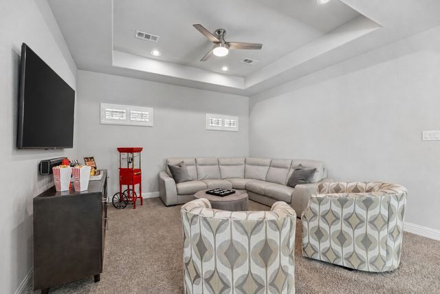 2232 Royal Crescent Drive N, Flower Mound, TX 75028