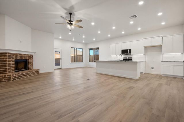 7004 56th Street, Lubbock, TX 79407