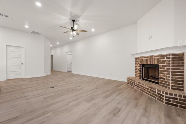 7004 56th Street, Lubbock, TX 79407