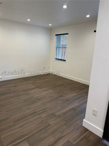 15069 SW 9th Way 0, Miami, FL 33194